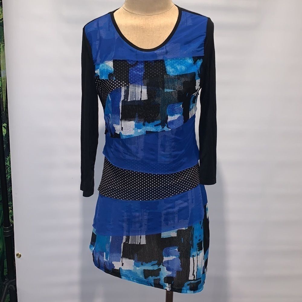 Calessa asymmetrical tiered tunic top, Small